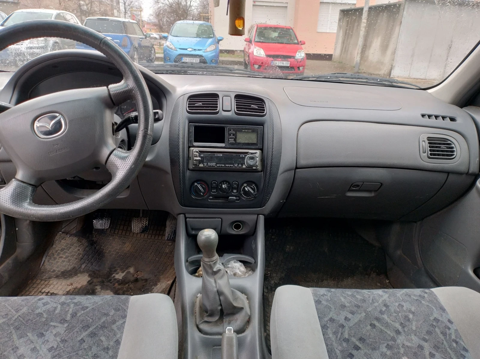 Mazda 323 F - изображение 5