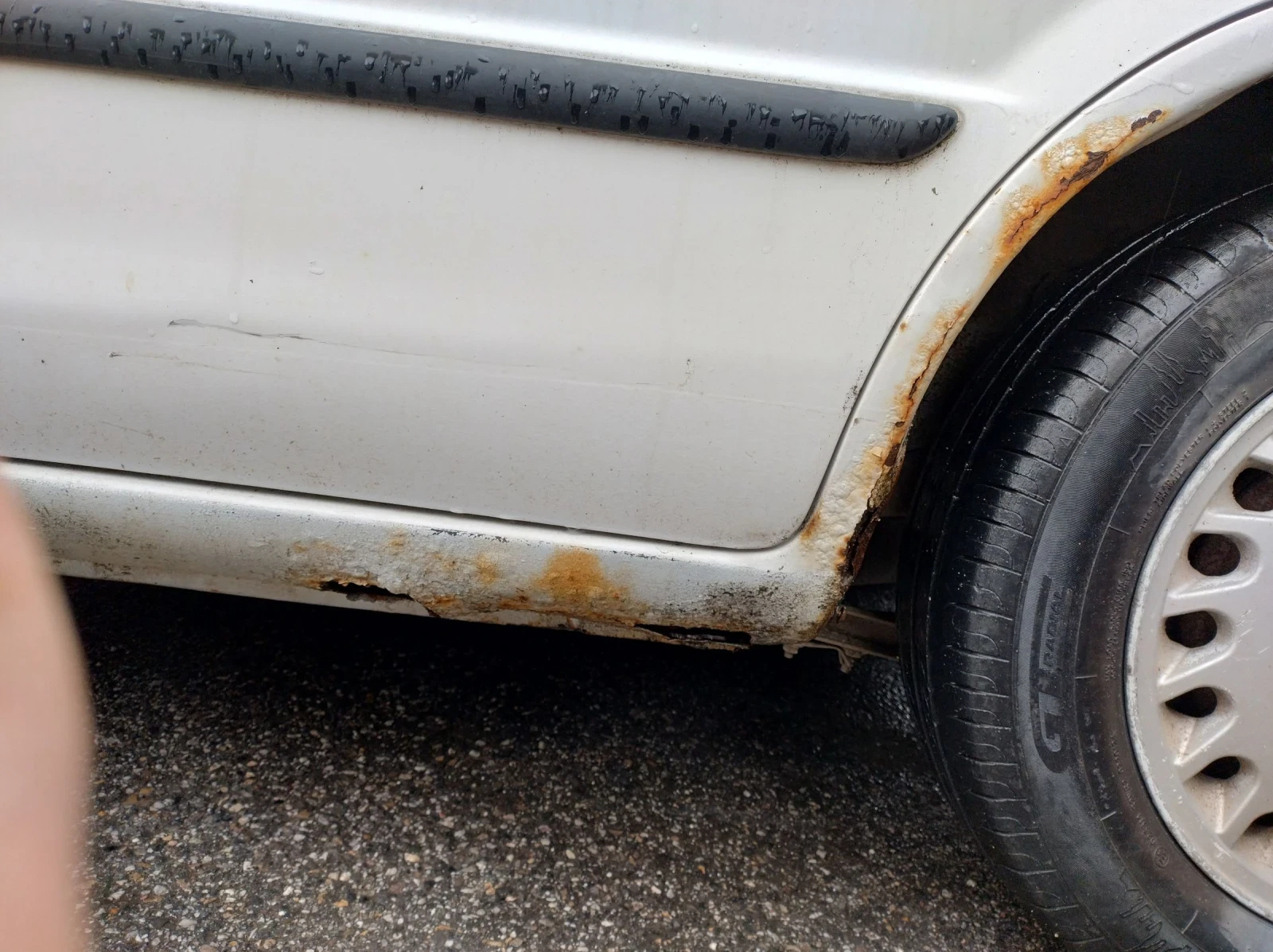 Mazda 323 F - изображение 7