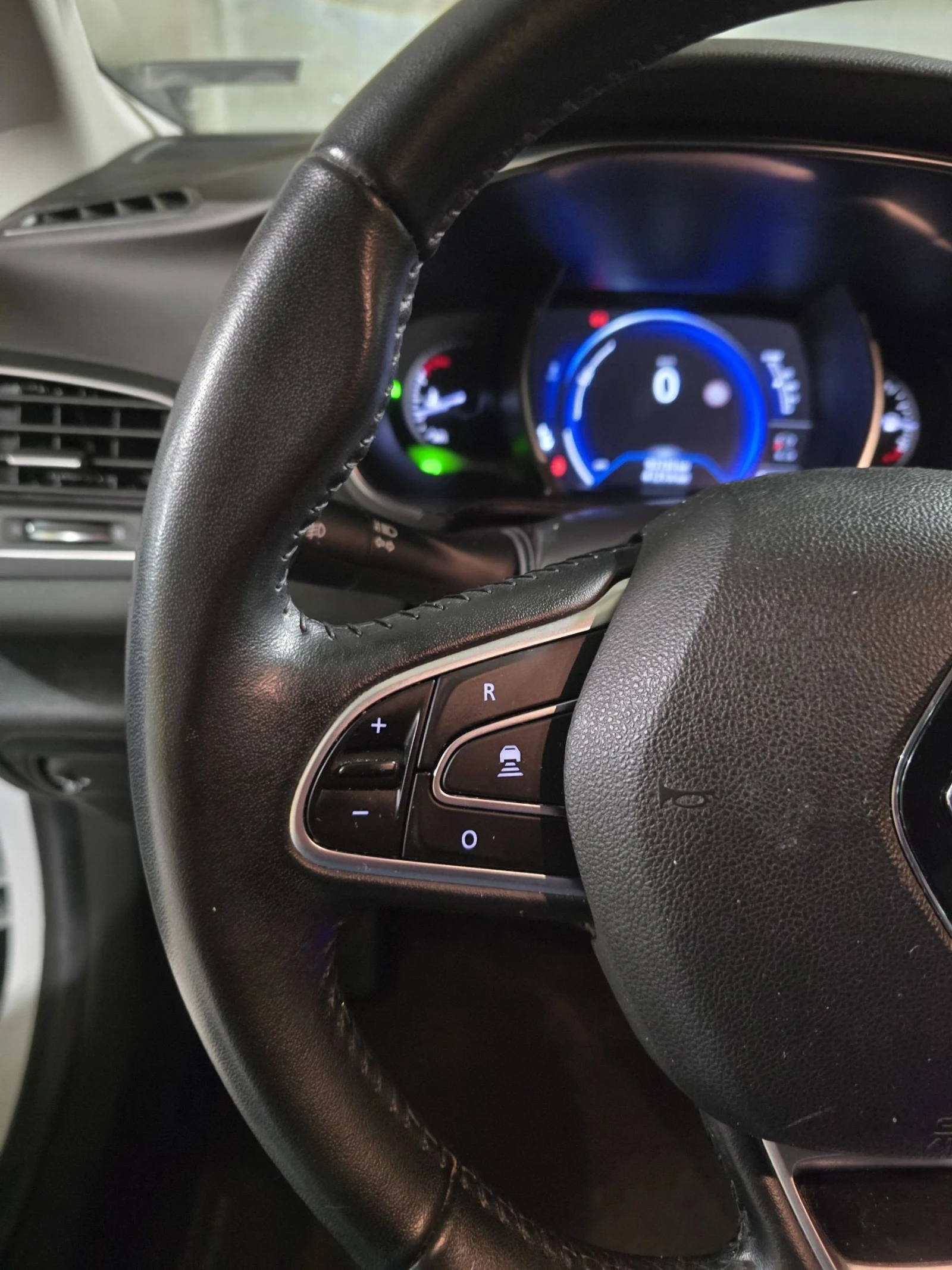 Renault Megane 1.3Tce Limited Plus | Mobile.bg � ����������� 16