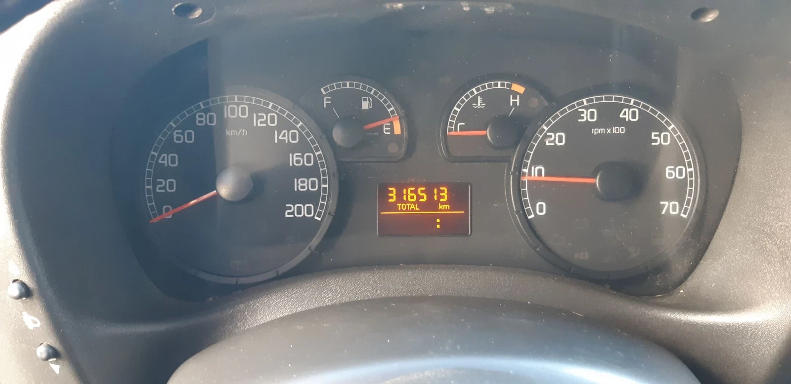 Fiat Doblo 1.3 дизел 90 кс, снимка 7 - Автомобили и джипове - 53848301