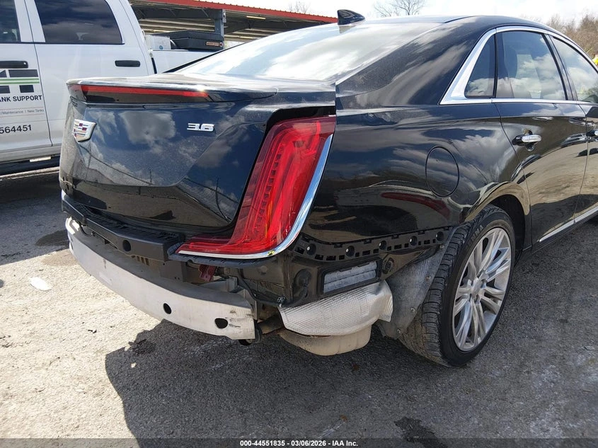 Cadillac XTS 3.6L V-6 DI, DOHC, VVT, 304HP Front Wheel Drive, снимка 14 - Автомобили и джипове - 53879108