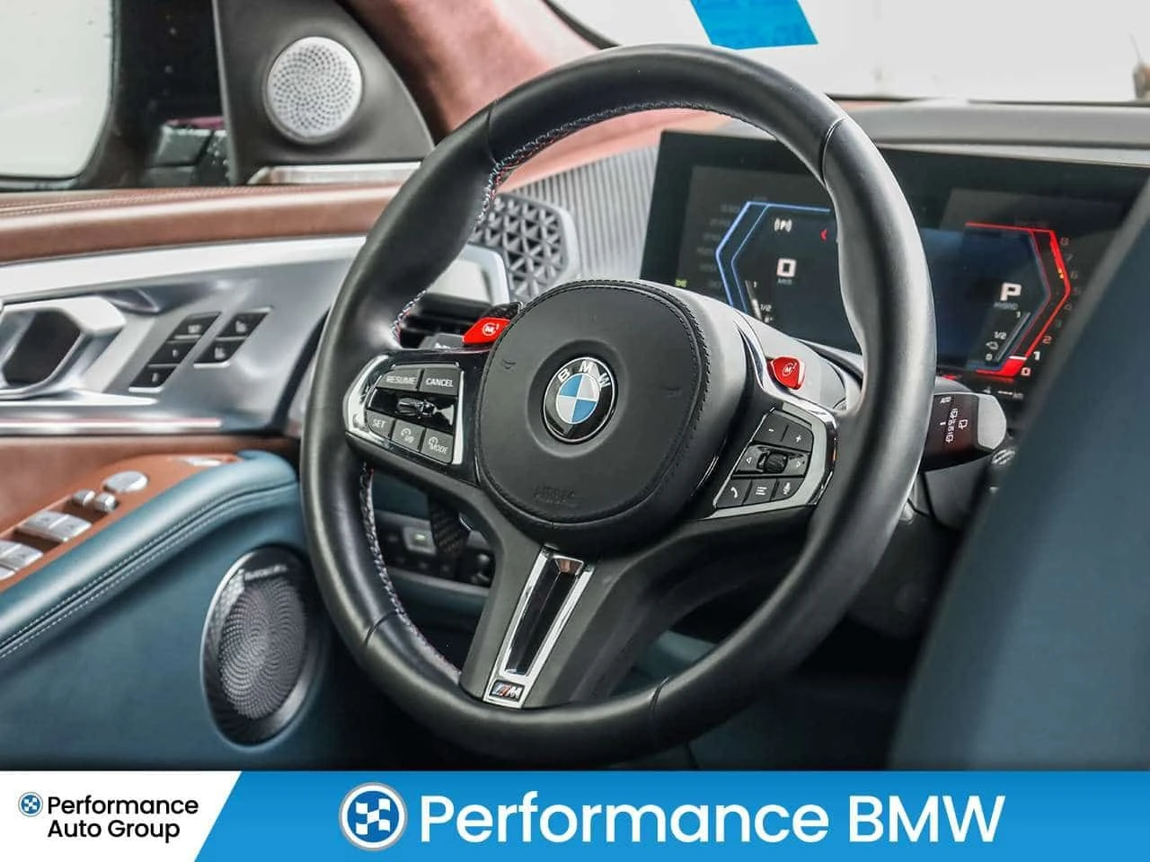 BMW XM * 644HP- Plug In 4.4L V8* Bowers & Wilkins * CPO, снимка 14 - Автомобили и джипове - 53972128