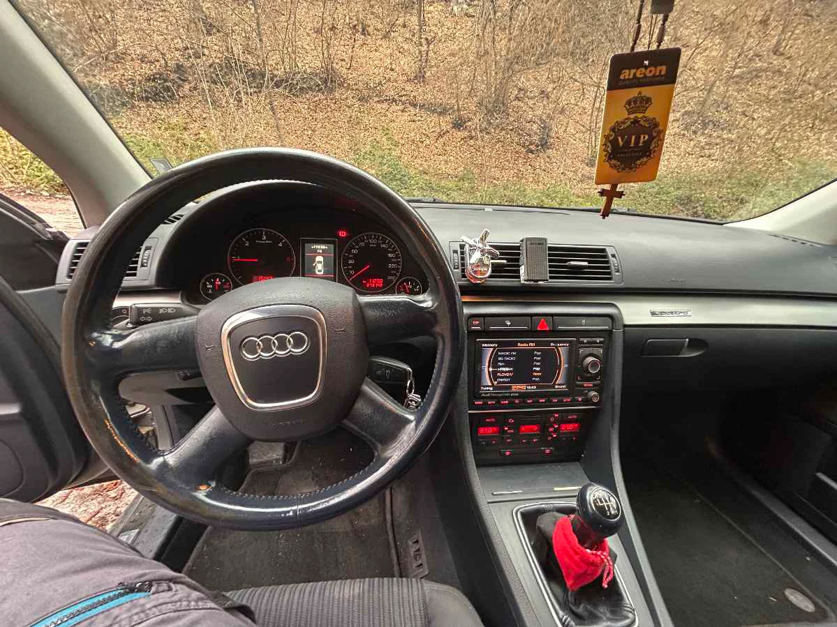 Audi A4 B7, снимка 7 - Автомобили и джипове - 54459541