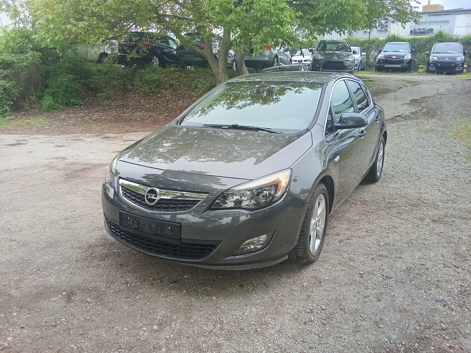 Opel Astra 16i-TURBO-180к.с.