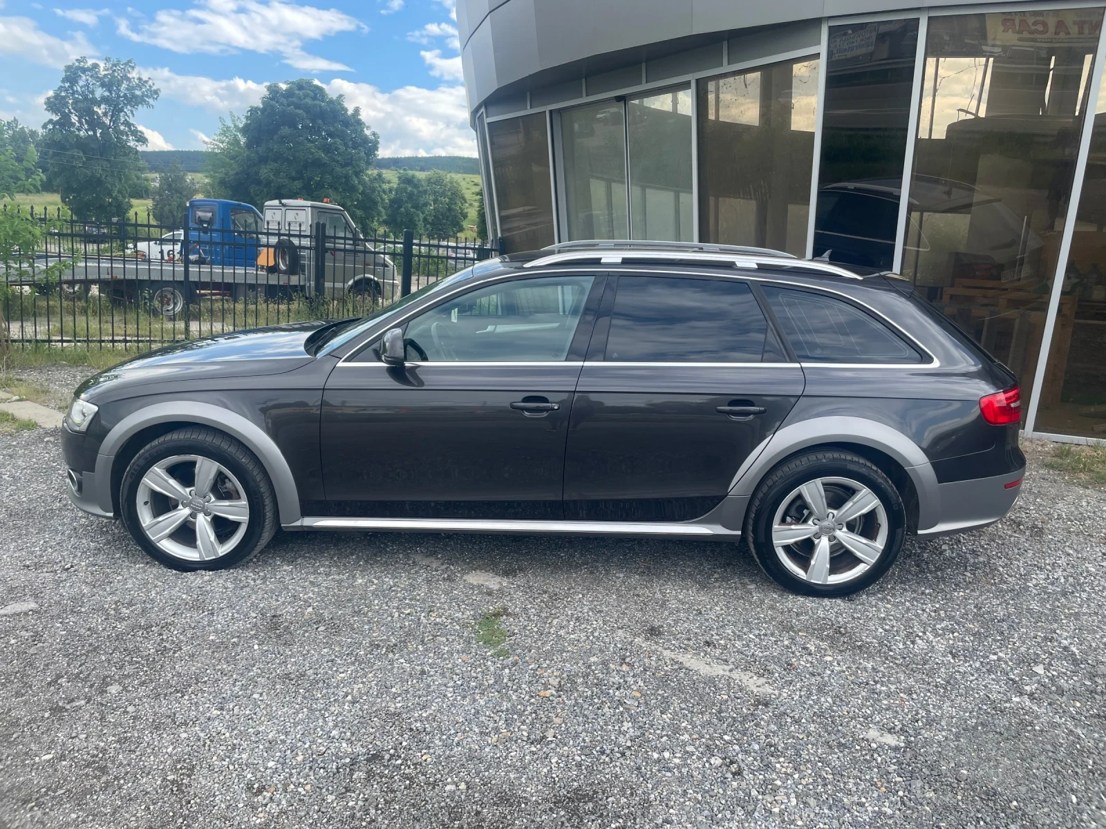 Audi A4 Allroad 2.0TDI FACE NAVI BANG&OLUFSEN LED BI-XENON 4X4, снимка 4 - Автомобили и джипове - 54768675