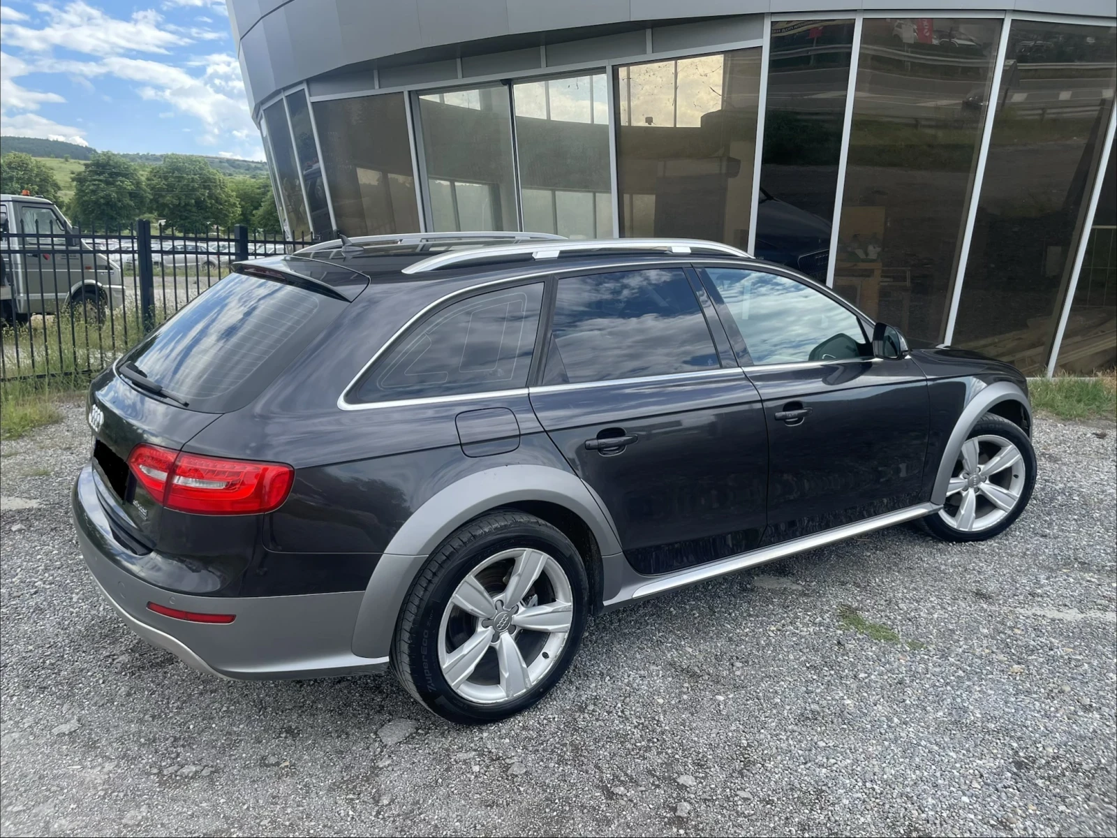 Audi A4 Allroad 2.0TDI FACE NAVI BANG&OLUFSEN LED BI-XENON 4X4, снимка 6 - Автомобили и джипове - 54768675