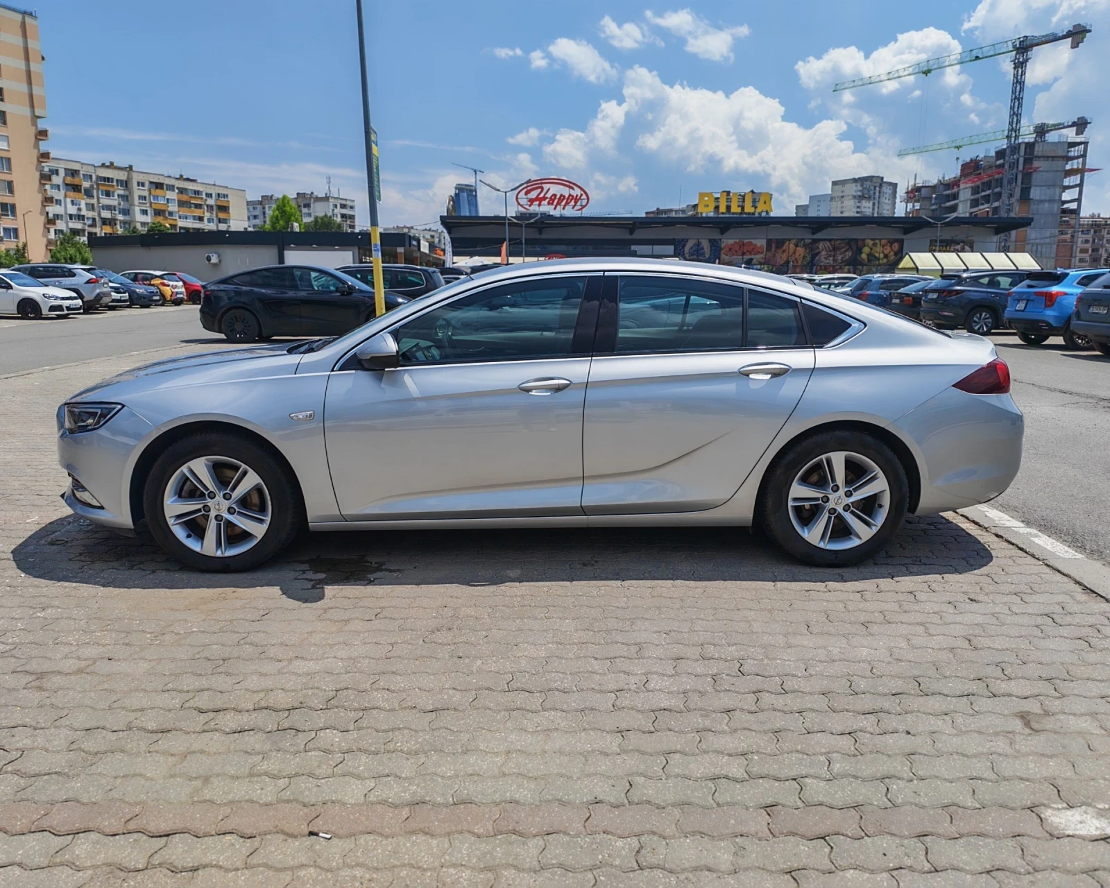 Opel Insignia, снимка 8 - Автомобили и джипове - 55403680