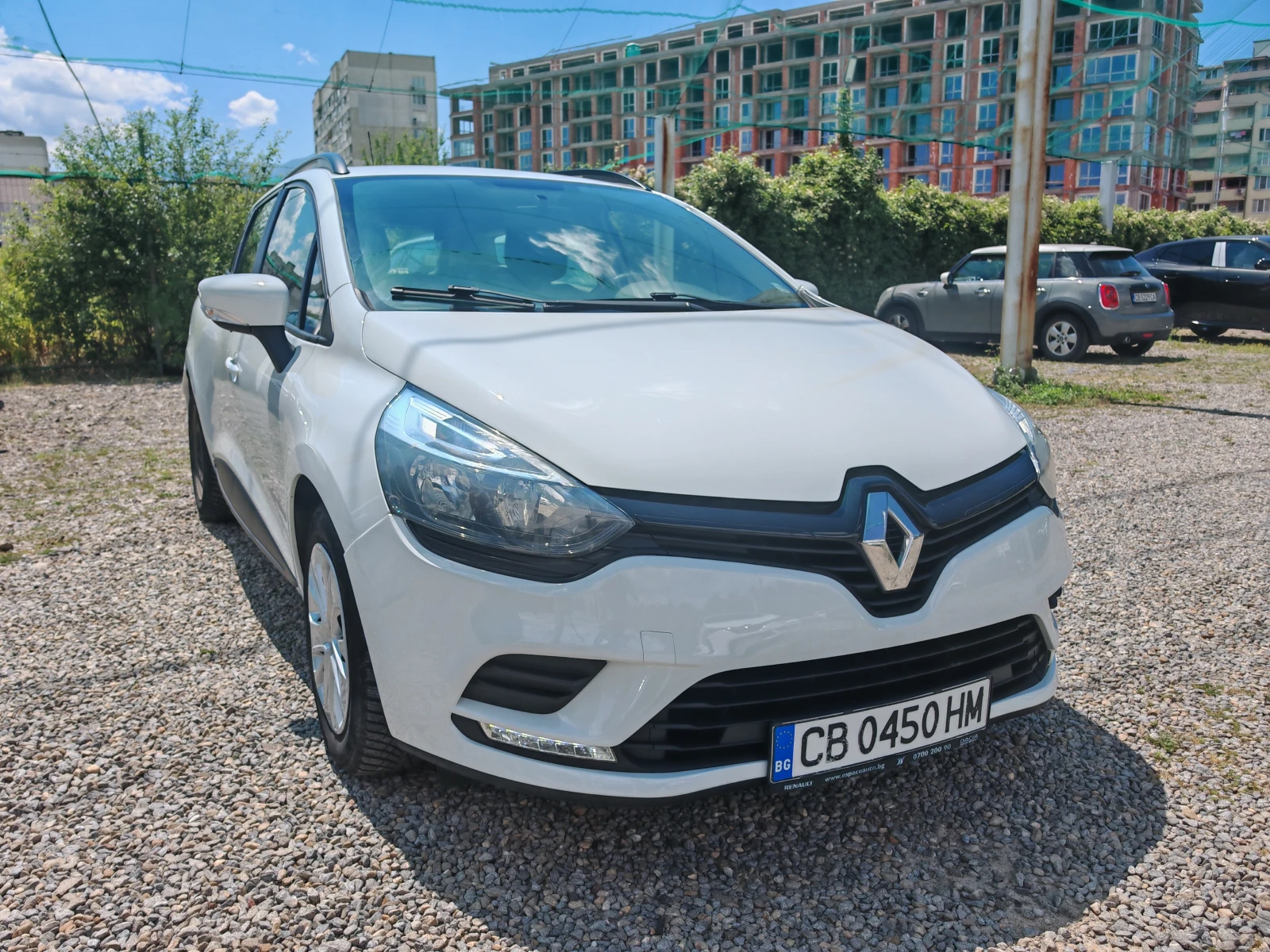 Renault Clio 1.5 dci Grandtour, снимка 2 - Автомобили и джипове - 55446918