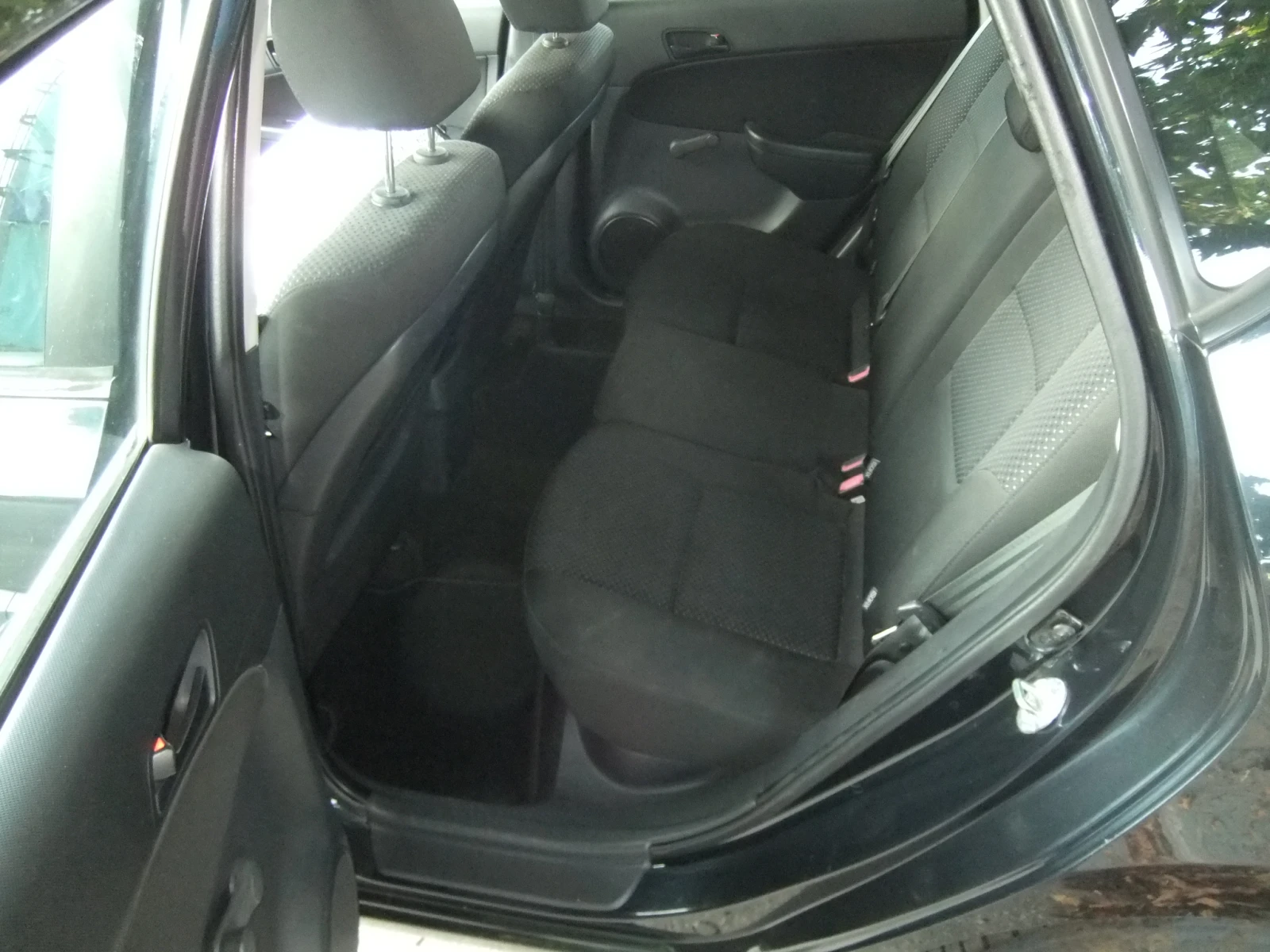 Hyundai I30, снимка 7 - Автомобили и джипове - 55648918