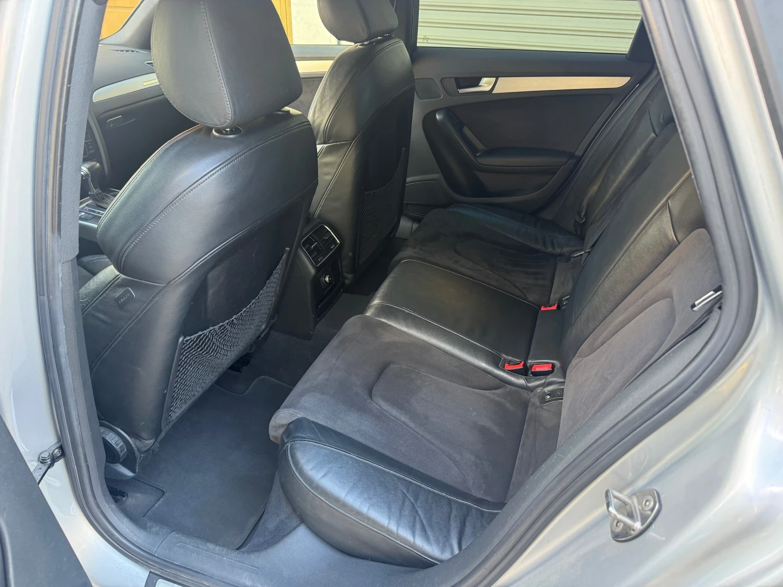 Audi A4 Allroad 3.0TDi Quattro , снимка 11 - Автомобили и джипове - 56145107