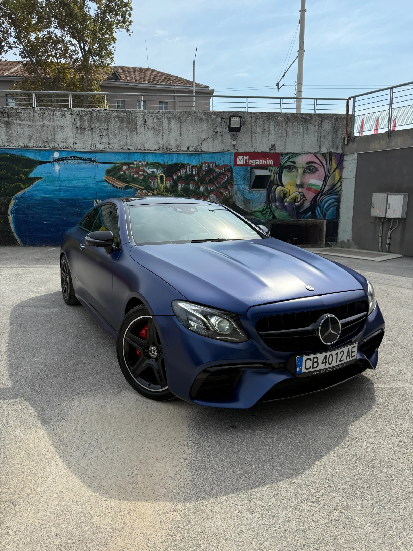Mercedes-Benz E 400 53AMG* 4MATIC* СЕРВИЗНА ИСТОРИЯ* 90, 000km, снимка 3 - Автомобили и джипове - 56231408