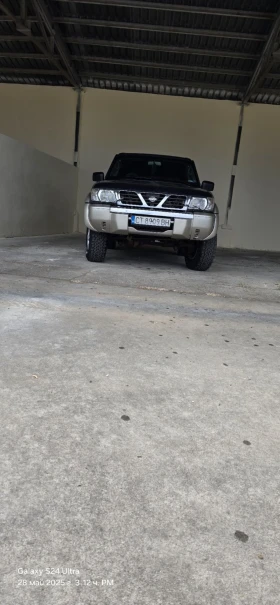Обява за продажба на Nissan Patrol Y61 ~15 000 лв. - изображение 1