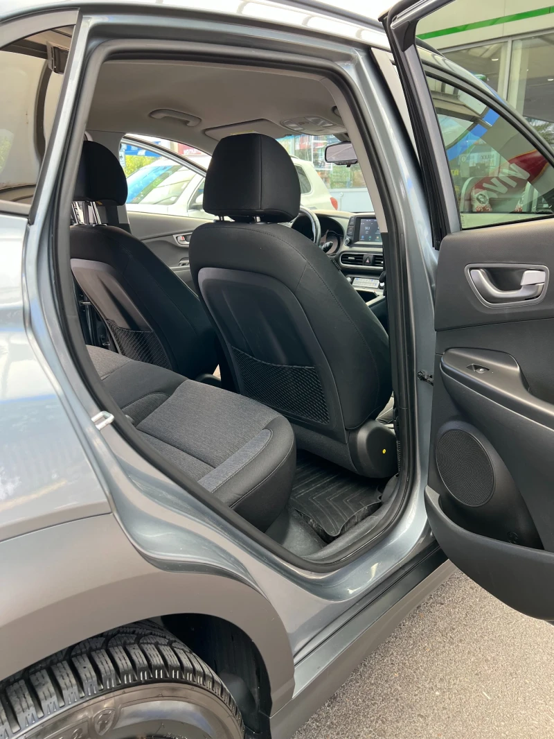 Hyundai Kona 64 KW, снимка 14 - Автомобили и джипове - 36676676
