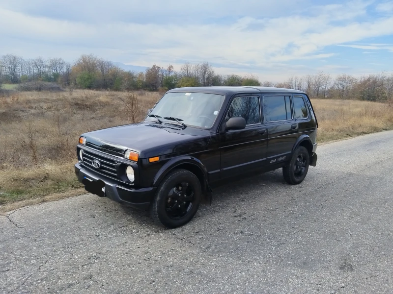 Lada Niva Урбън, снимка 4 - Автомобили и джипове - 52794747