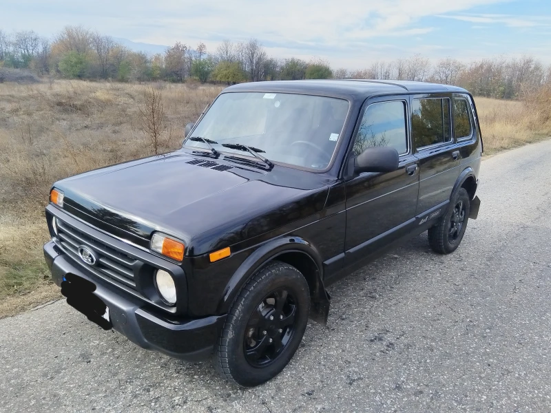 Lada Niva Урбън, снимка 6 - Автомобили и джипове - 52794747