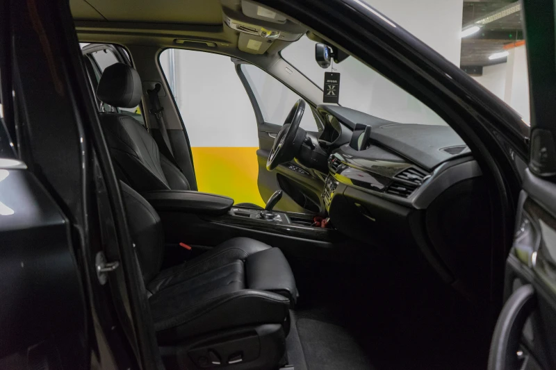 BMW X5 3.5D, снимка 6 - Автомобили и джипове - 52964698