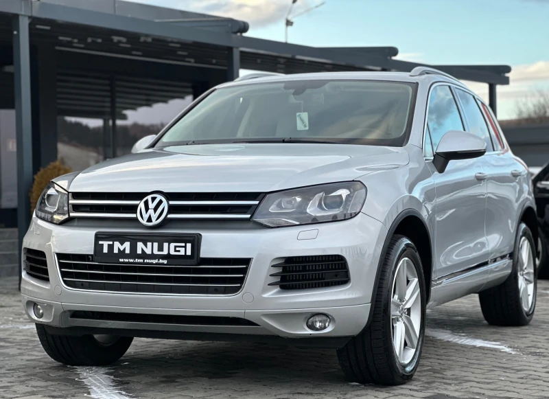 VW Touareg 3.0TDI* 239kc* BLUEMOTION* NAVI* LED* TOP* , снимка 3 - Автомобили и джипове - 53065421