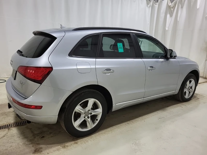 Audi Q5 * 2.0T KOMFORT * CARFAX * ЦЕНА ДО БГ, снимка 4 - Автомобили и джипове - 53332591