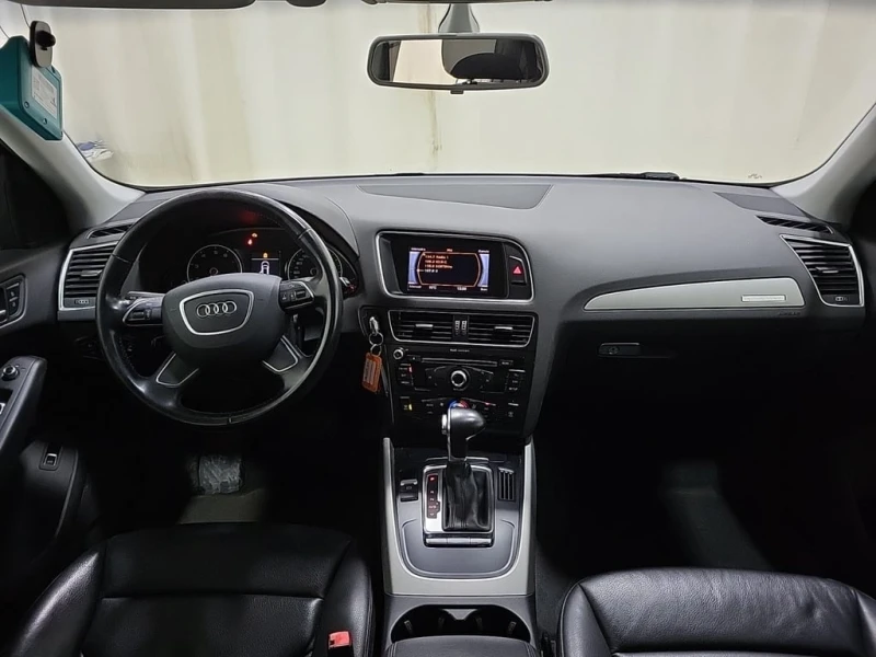 Audi Q5 * 2.0T KOMFORT * CARFAX * ЦЕНА ДО БГ, снимка 8 - Автомобили и джипове - 53332591