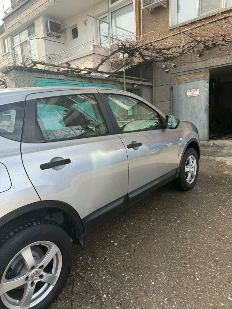 Nissan Qashqai УНИКАТ, снимка 11 - Автомобили и джипове - 53484186