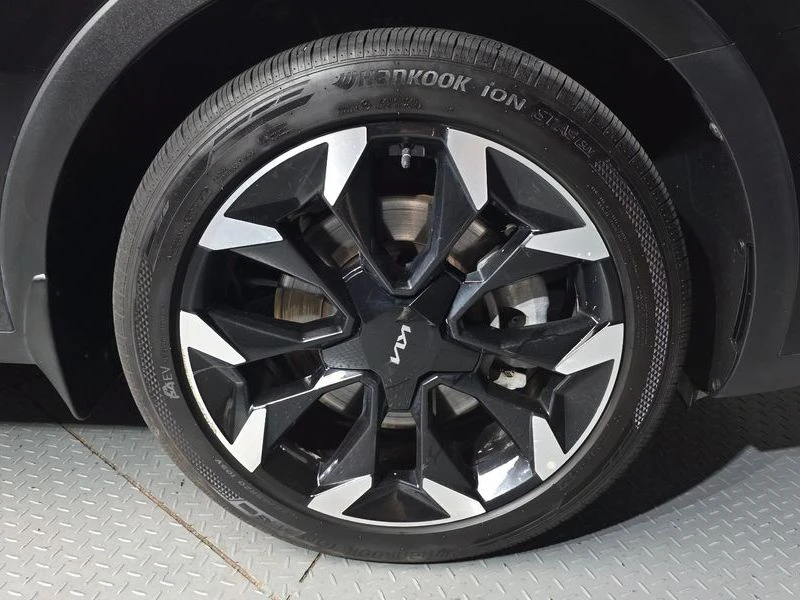Kia Sorento Diesel 2.2 4WD| 202к.с.| ВКЛ.ТЕХНОТЕСТ, снимка 5 - Автомобили и джипове - 55611701