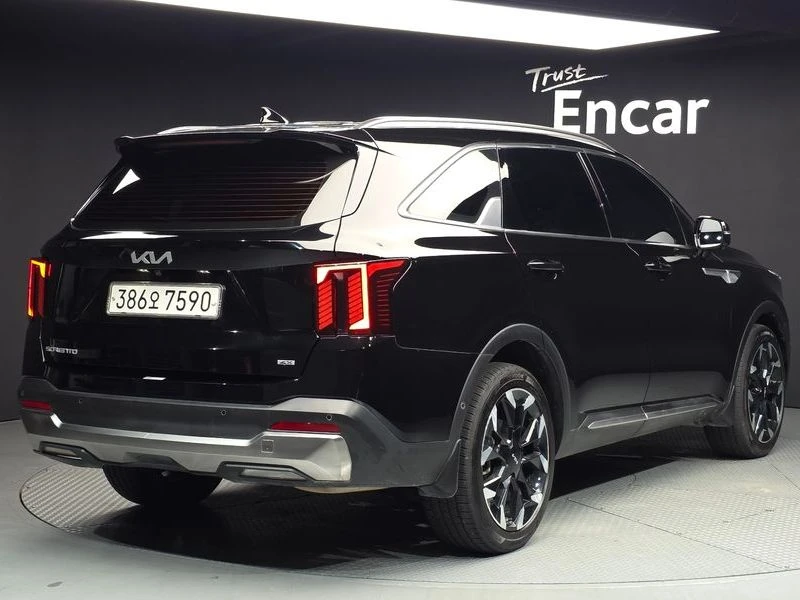 Kia Sorento Diesel 2.2 4WD| 202к.с.| ВКЛ.ТЕХНОТЕСТ, снимка 2 - Автомобили и джипове - 55611701