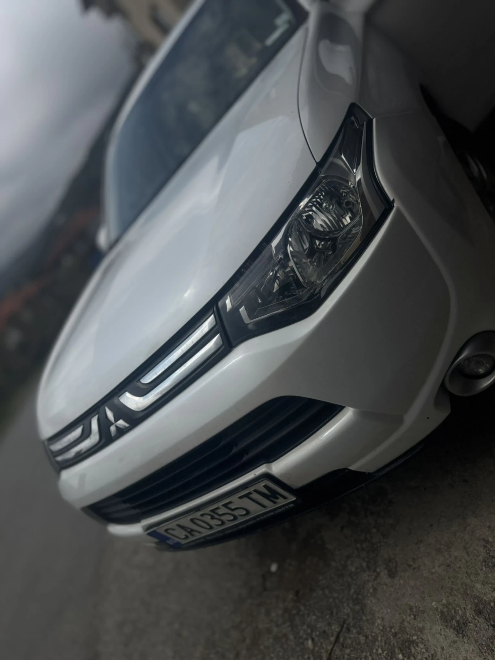 Mitsubishi Outlander, снимка 1