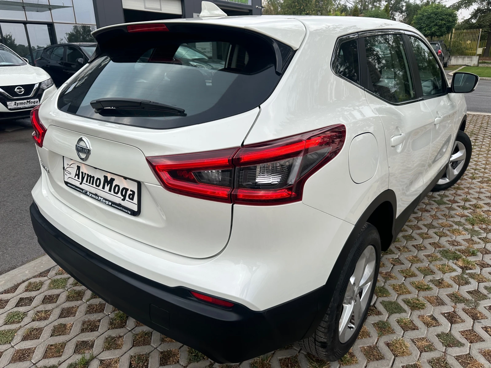 Nissan Qashqai 1.5 AVTOMAT LED - изображение 6