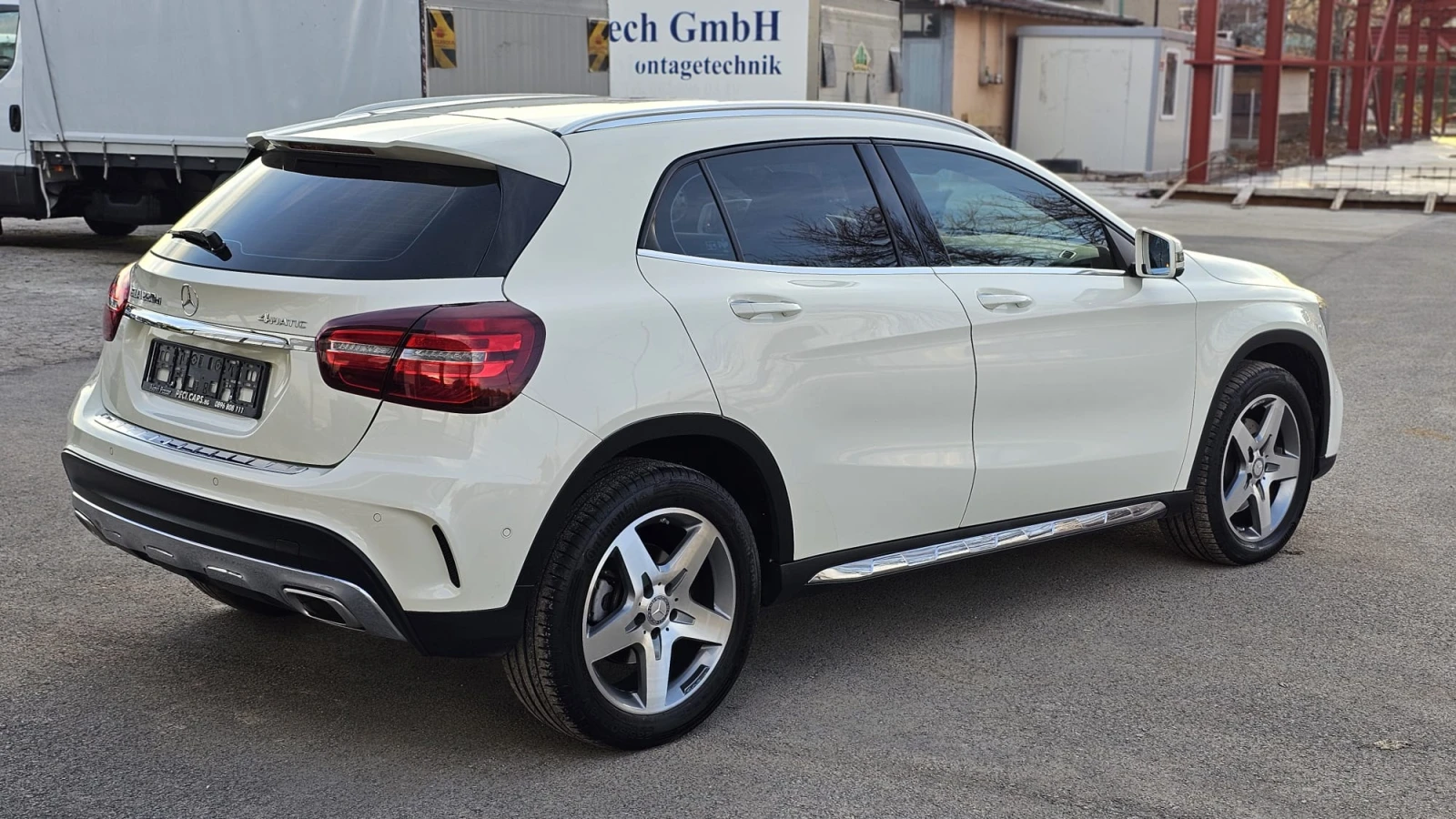 Mercedes-Benz GLA 220 2.2D 4x4 7G-DCT CH-FACELIFT-ДИСТРОНИК-СЕРВИЗНА ИСТ - изображение 6