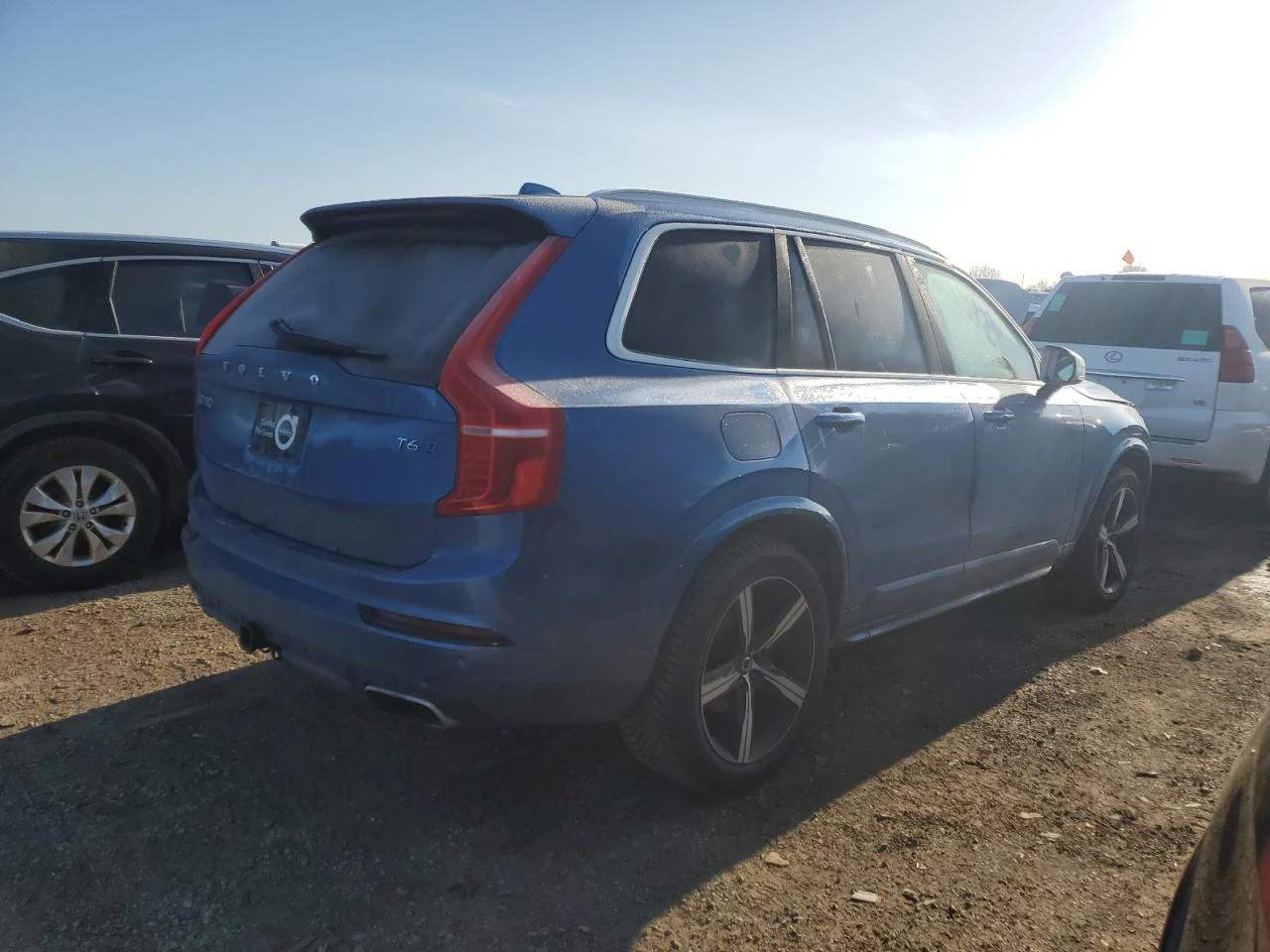 Volvo Xc90 Т6 R-DESIGN Обдух* 360* Дистроник* М.Точка* Пано*  - изображение 4