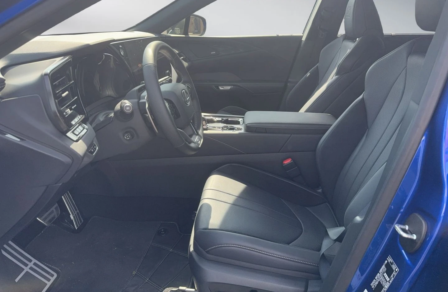 Lexus RX 500h F-SPORT/371HP/PANO/MARKLEV./HEADUP/AMBI/KLESS/188f - изображение 10