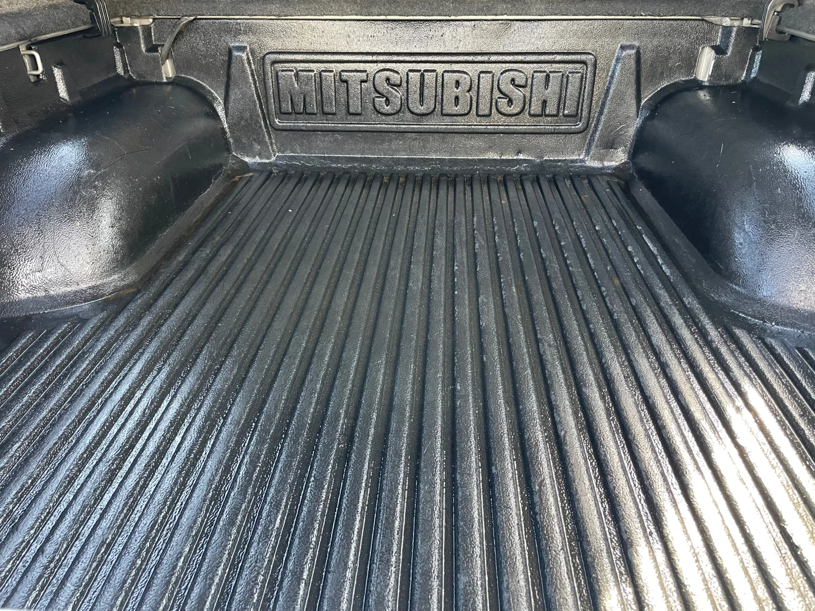 Mitsubishi L200  SPORT// 2.5TDi//4x4//КЛИМАТРОНИК - изображение 9