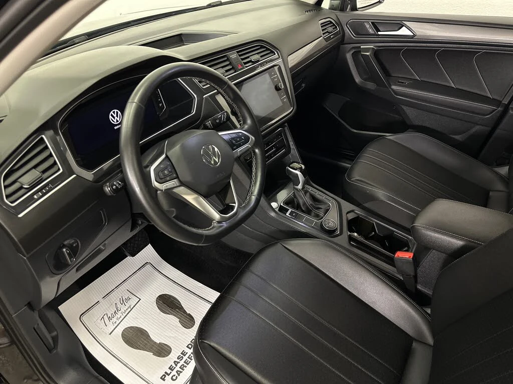 VW Tiguan Comfortline * 4Motion* * AвтоКредит* (ЦЕНА ДО БГ) - изображение 9