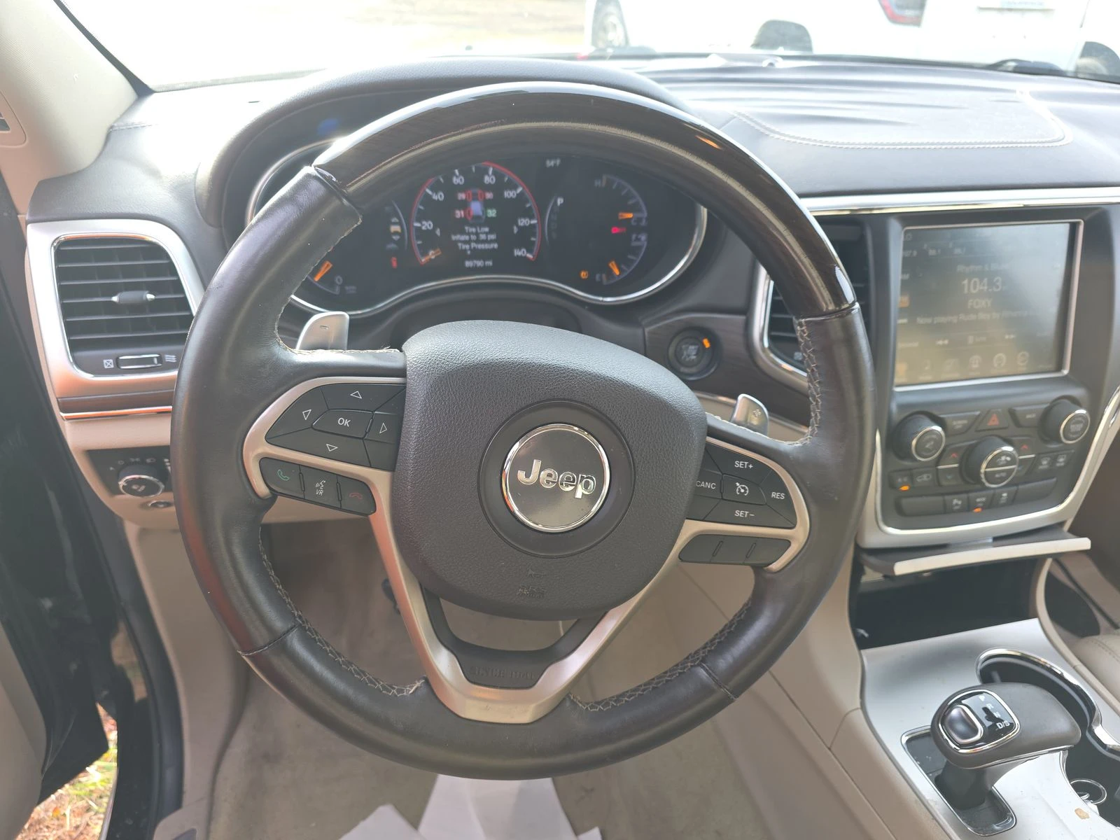 Jeep Grand cherokee OVERLAND - изображение 8