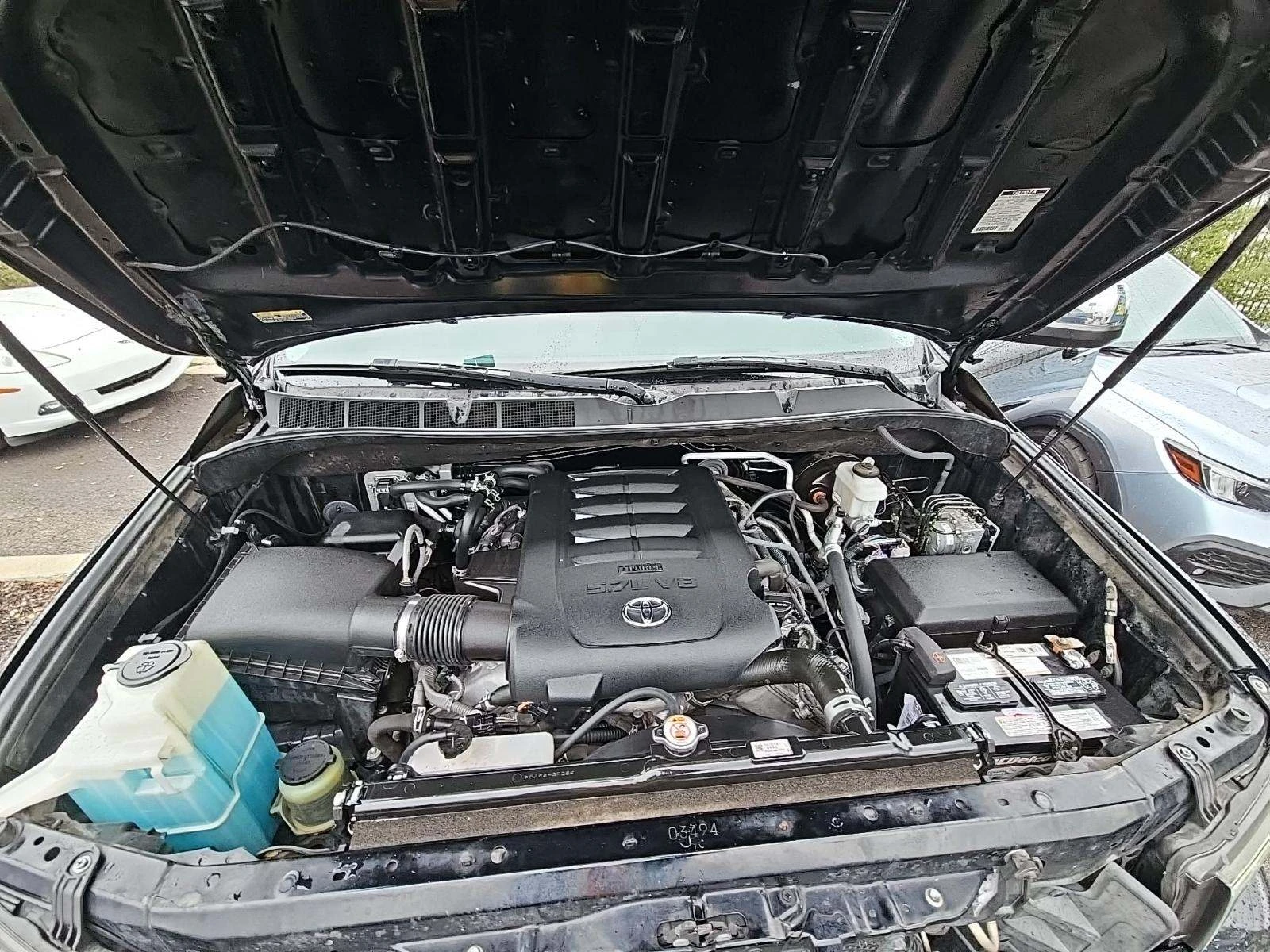 Toyota Sequoia LIMITED 5.7L CAR PLAY/��������/������� | Mobile.bg � ����������� 12