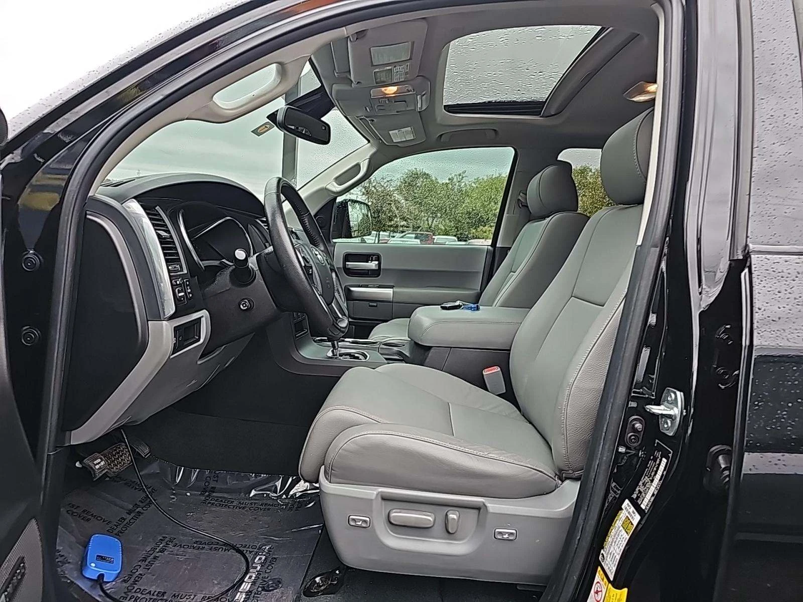 Toyota Sequoia LIMITED 5.7L CAR PLAY/��������/������� | Mobile.bg � ����������� 5