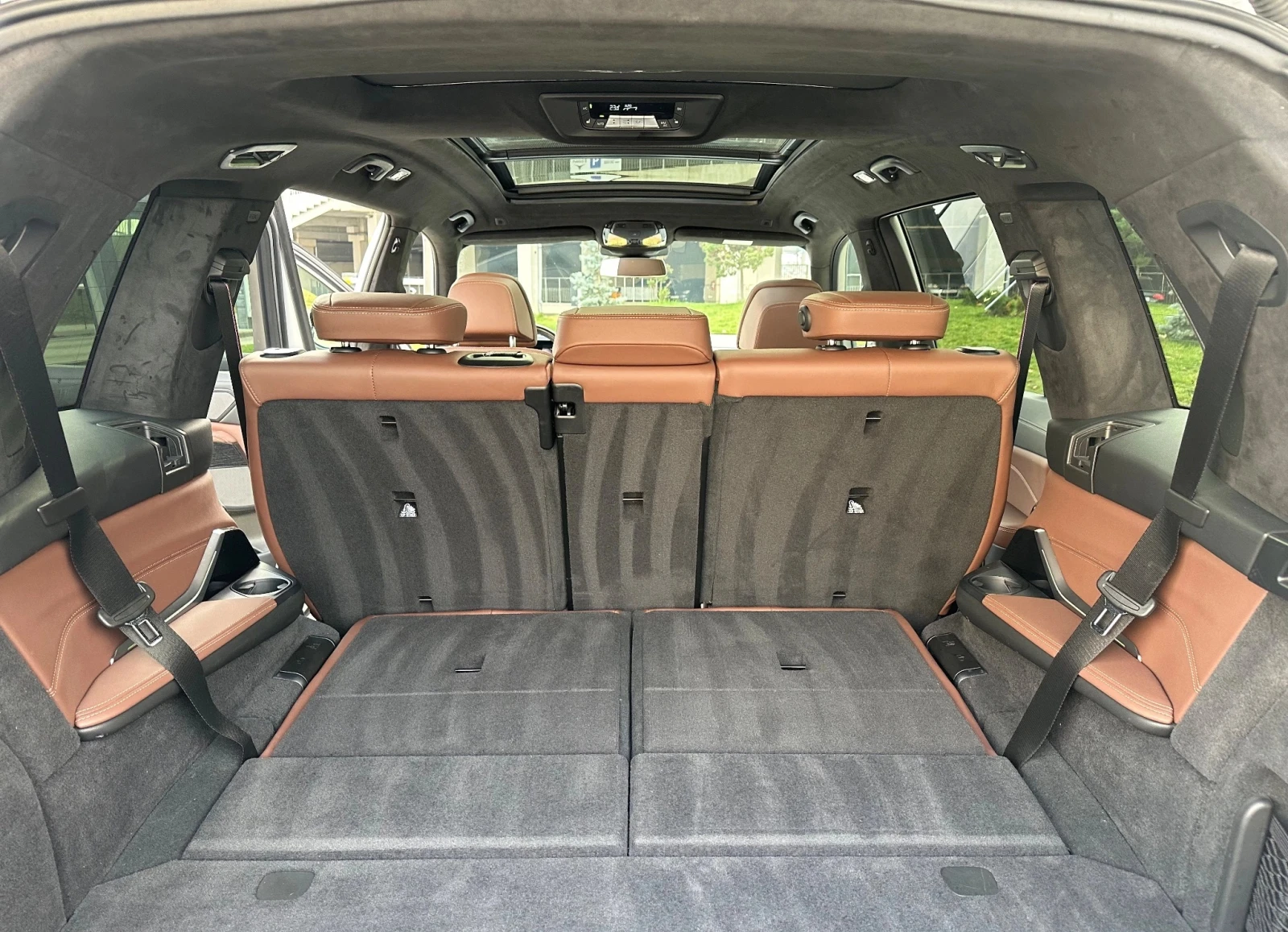 BMW X7 M-Sport xDrive 6+ 1, снимка 14 - Автомобили и джипове - 53795745