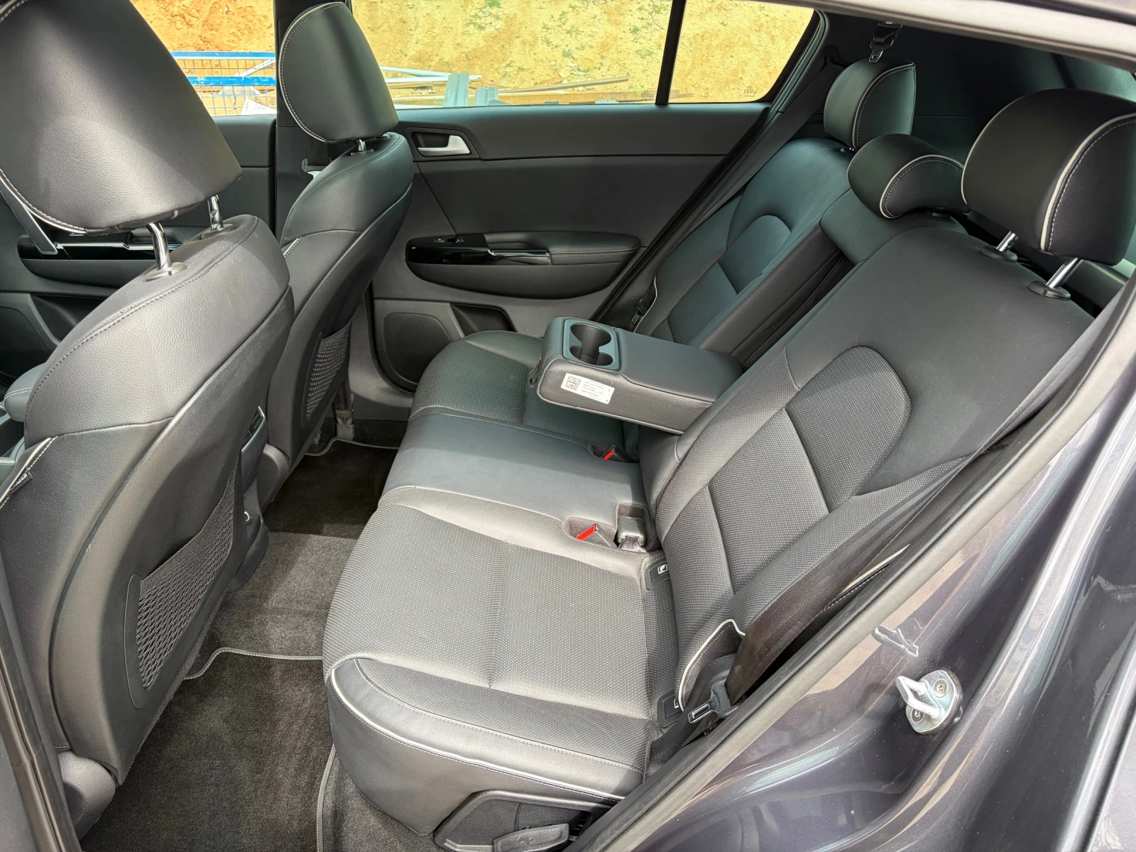 Kia Sportage GT, снимка 11 - Автомобили и джипове - 54172614