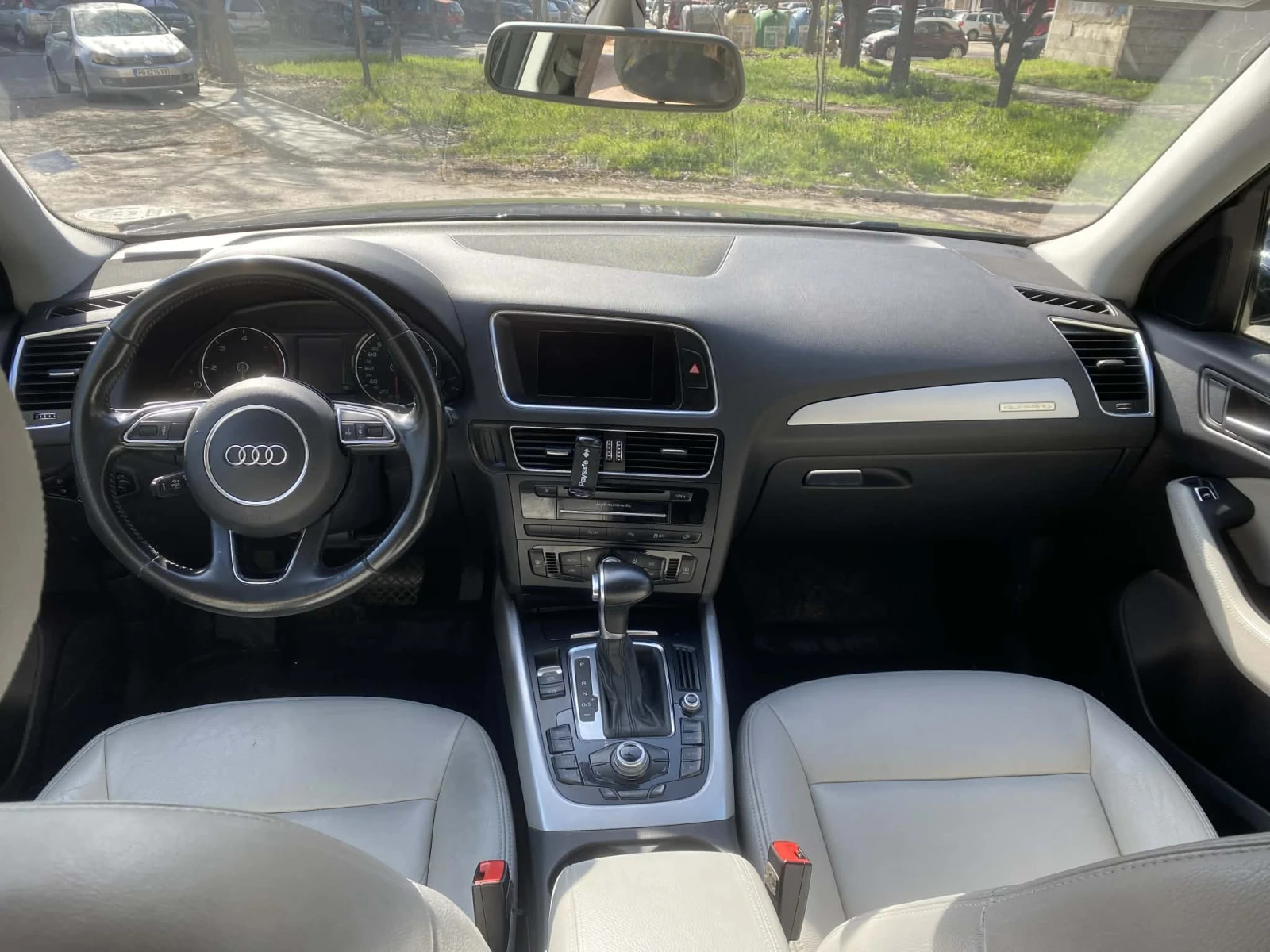 Audi Q5 2.0TDI QUATTRO 190HP, снимка 9 - Автомобили и джипове - 54179321