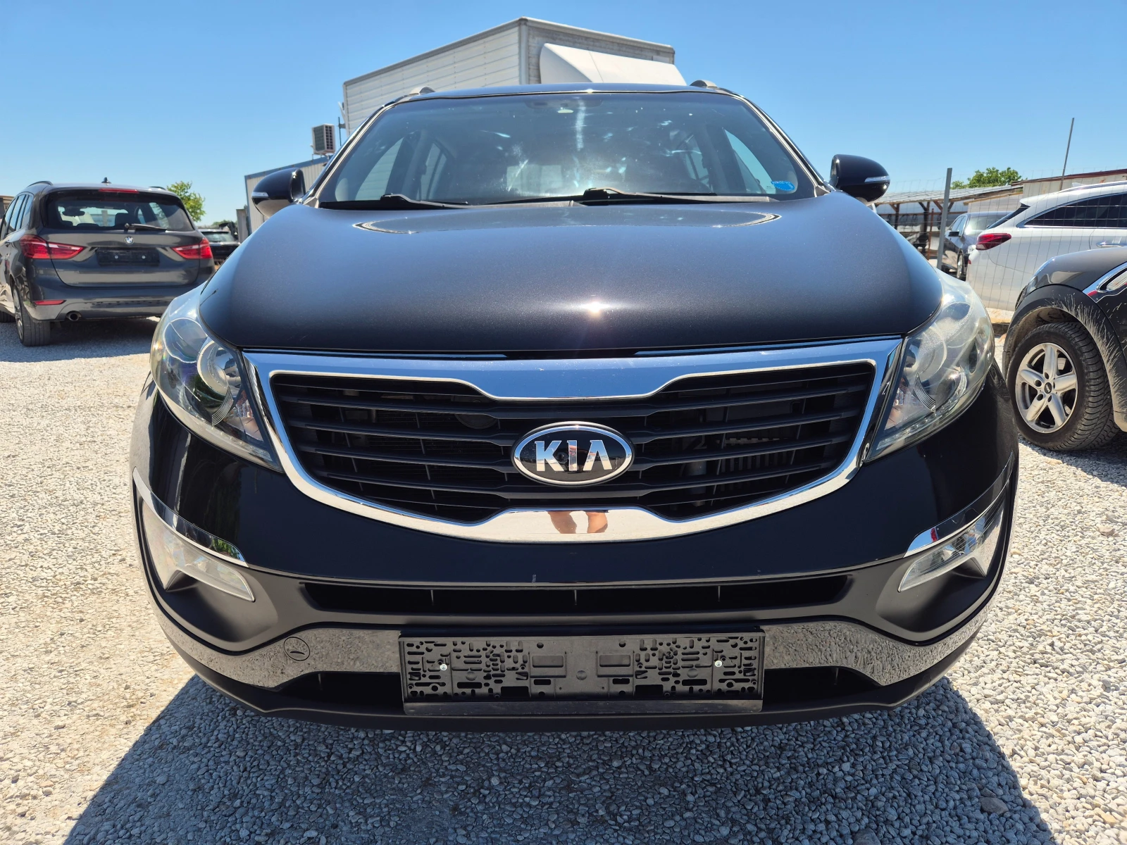 Kia Sportage, снимка 2 - Автомобили и джипове - 54806653