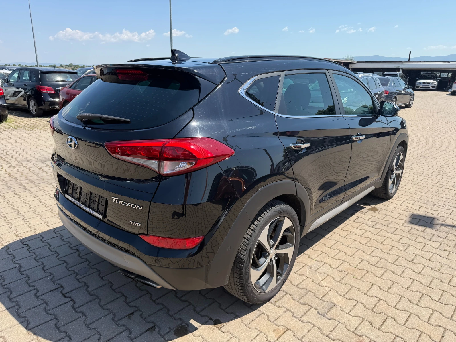 Hyundai Tucson 1.6TGDI 4WD AVTOMAT/PANPRAMA/KOJA/NAVI EURO 6, снимка 6 - Автомобили и джипове - 55091159