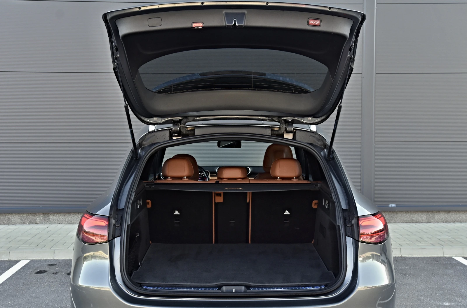 Mercedes-Benz GLC 220 220 //камера//подгрев//, снимка 16 - Автомобили и джипове - 55425125