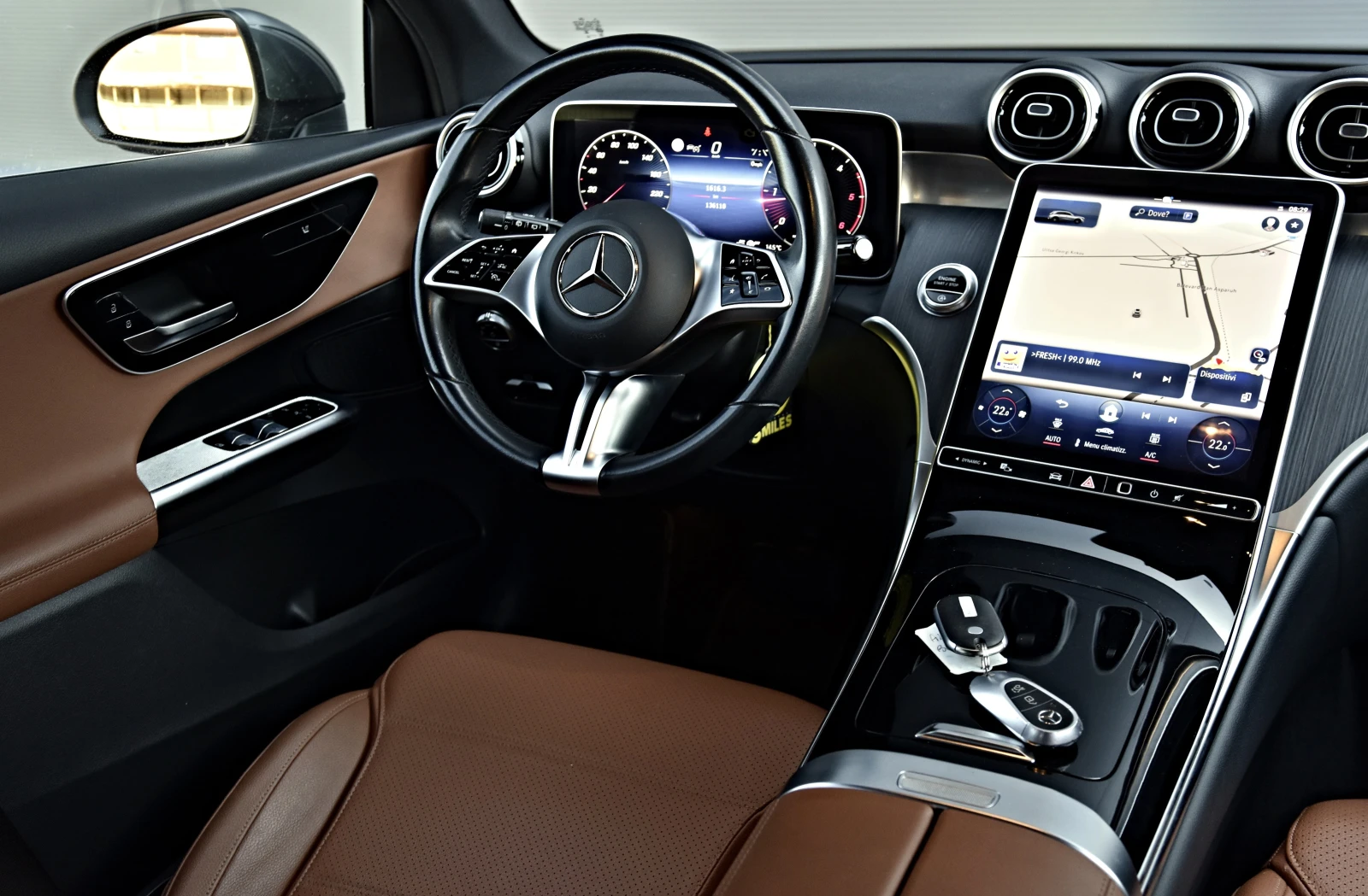 Mercedes-Benz GLC 220 220 //камера//подгрев//, снимка 14 - Автомобили и джипове - 55425125