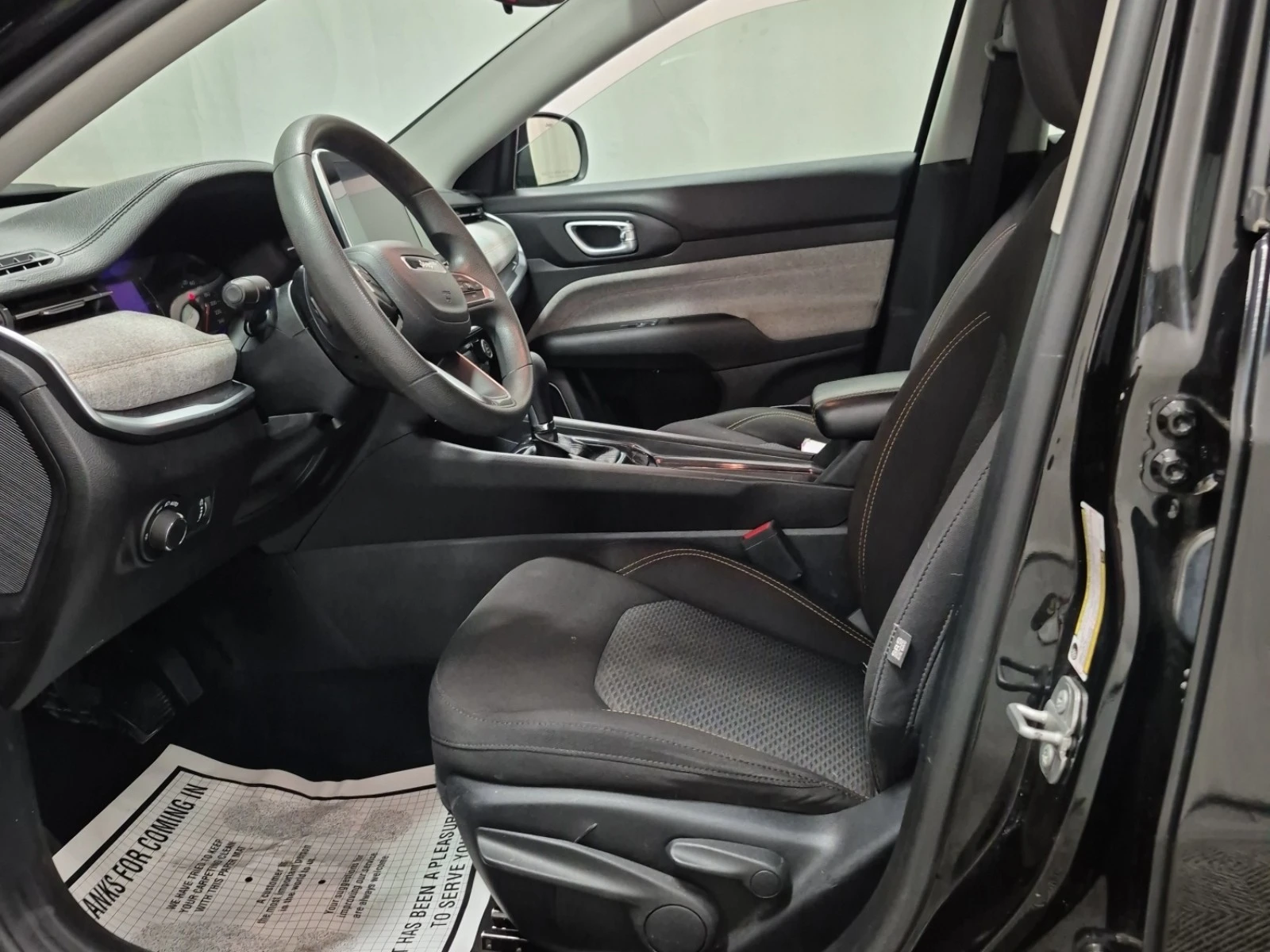 Jeep Compass 2.4L 4cyl Front Wheel Drive | Mobile.bg � ����������� 5