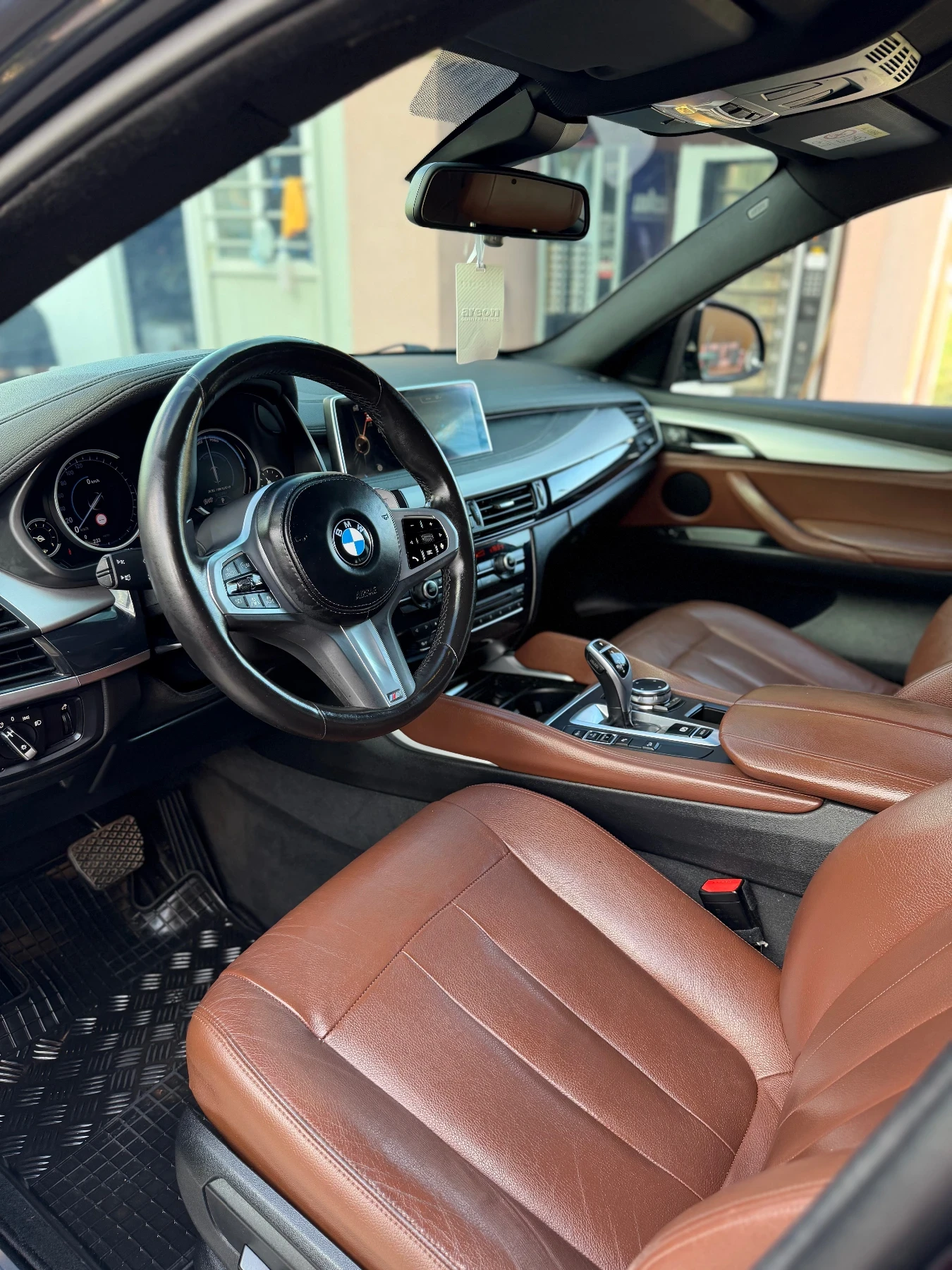 BMW X6, снимка 11 - Автомобили и джипове - 55667253