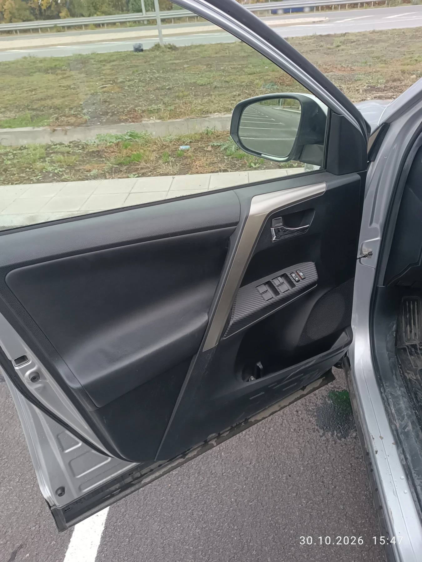 Toyota Rav4, снимка 10 - Автомобили и джипове - 56740830