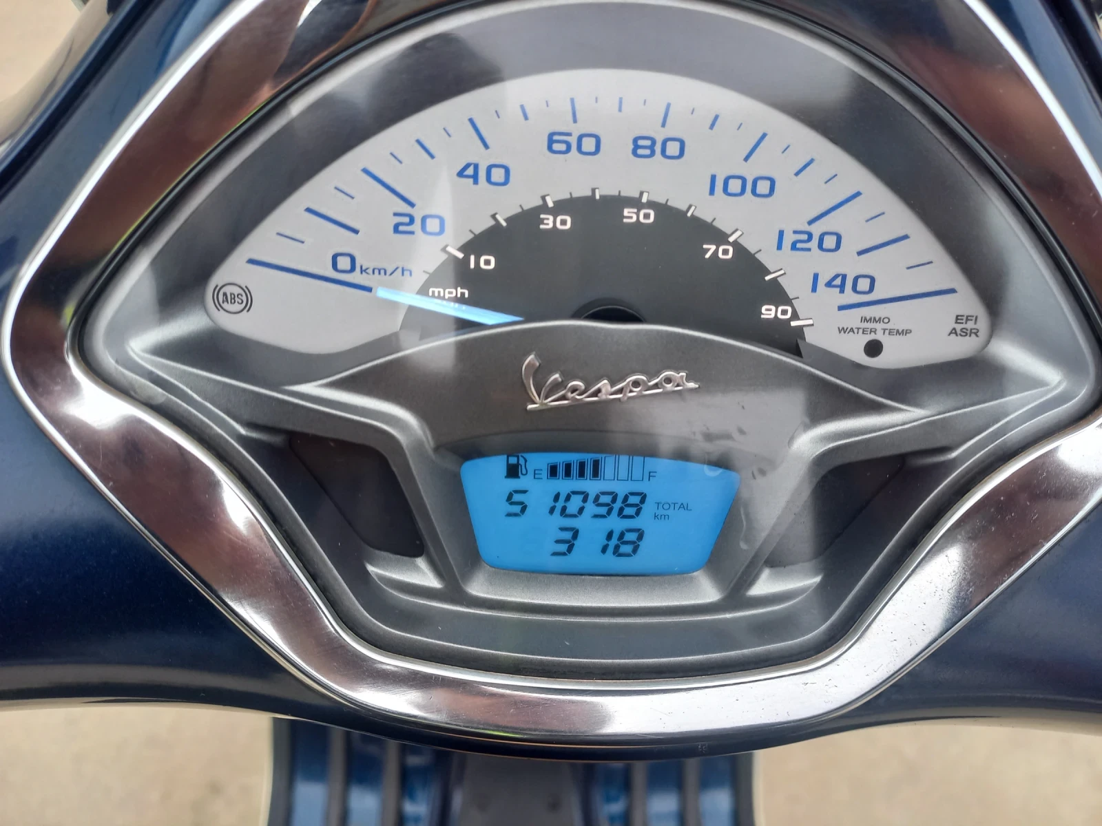 Piaggio B Vespa 300 ABS  - изображение 9
