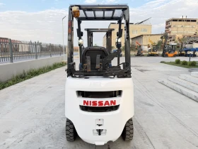 Мотокар Nissan АВТОМАТ* ГАЗ-БЕНЗИН* ОБСЛУЖЕН* КАТО НОВ, снимка 4