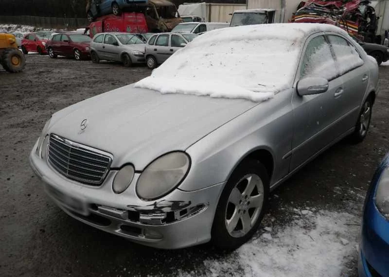 Двигател за Mercedes-Benz E 320, снимка 1 - Части - 20333252