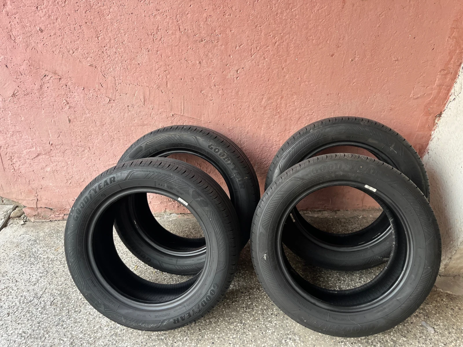 Гуми Летни 205/55R16, снимка 5 - Гуми и джанти - 53737372